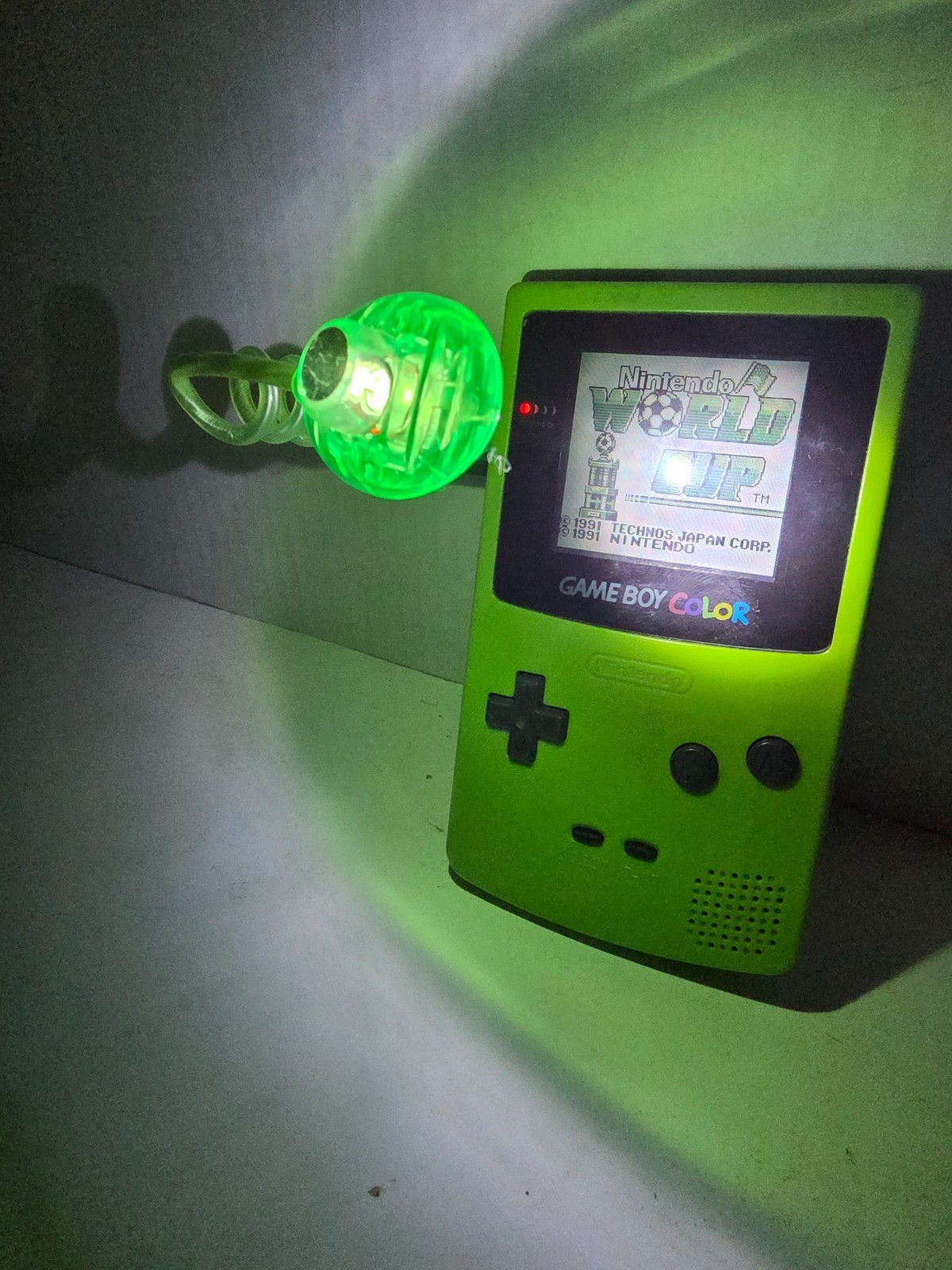 NEW Very Bright LED Wormlight Worm Light for Gameboy Color GBC GREEN
