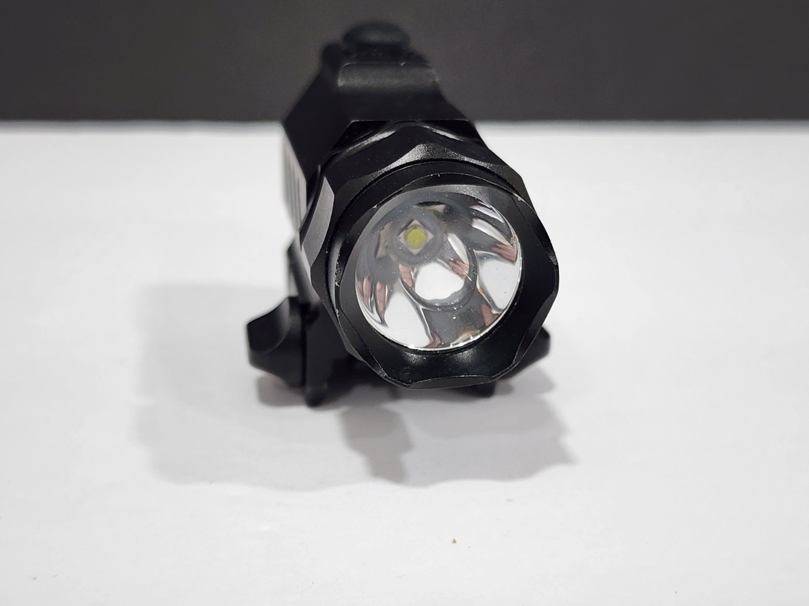 Synderay G01 Handgun Tactical Light Flashlight