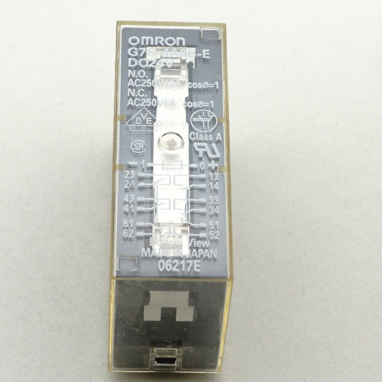 G7S-4A2B-E 24VDC Omron Safety Relay 10A 14 Pins x 1PC