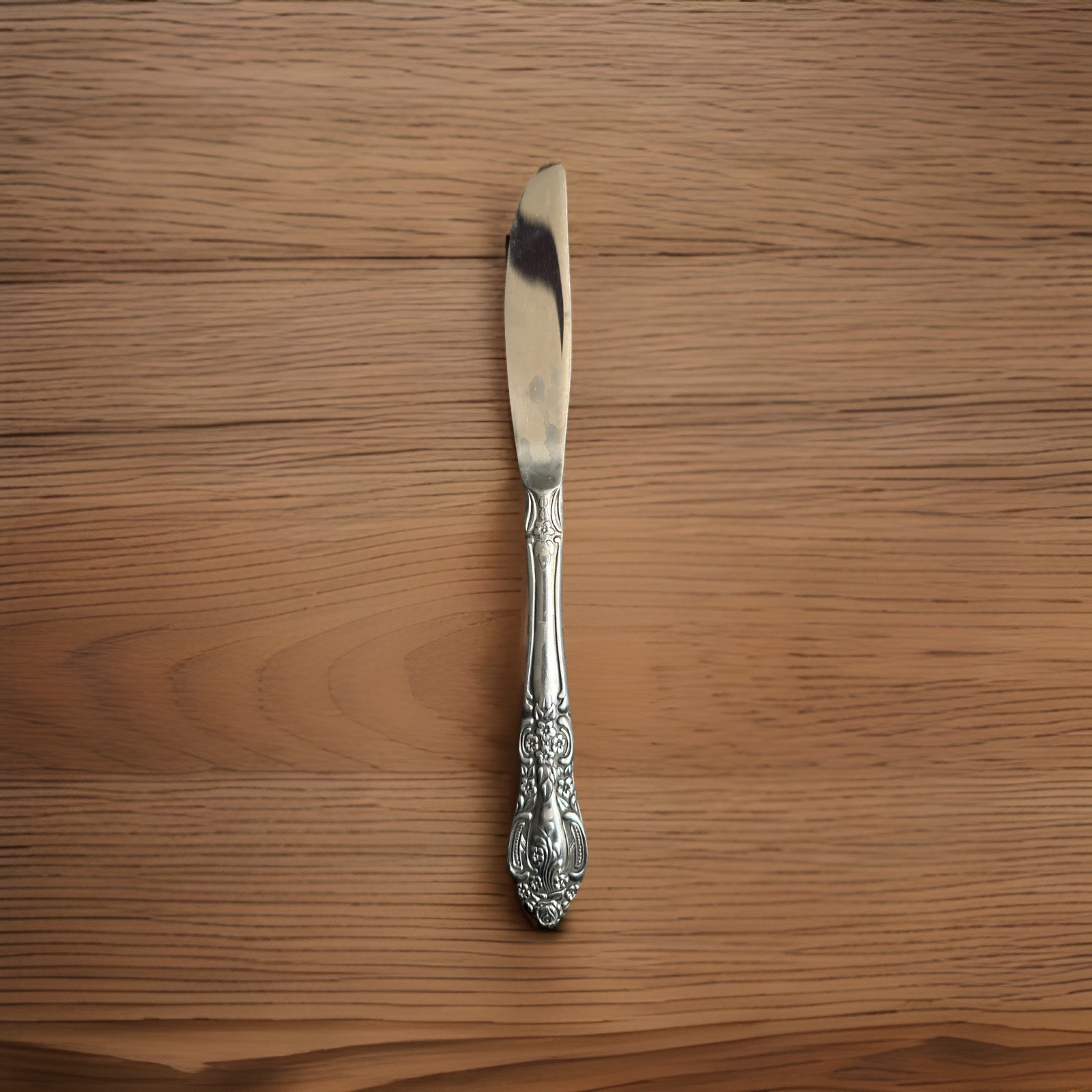 Oneida Stainless Flatware - Dinner Knife USA