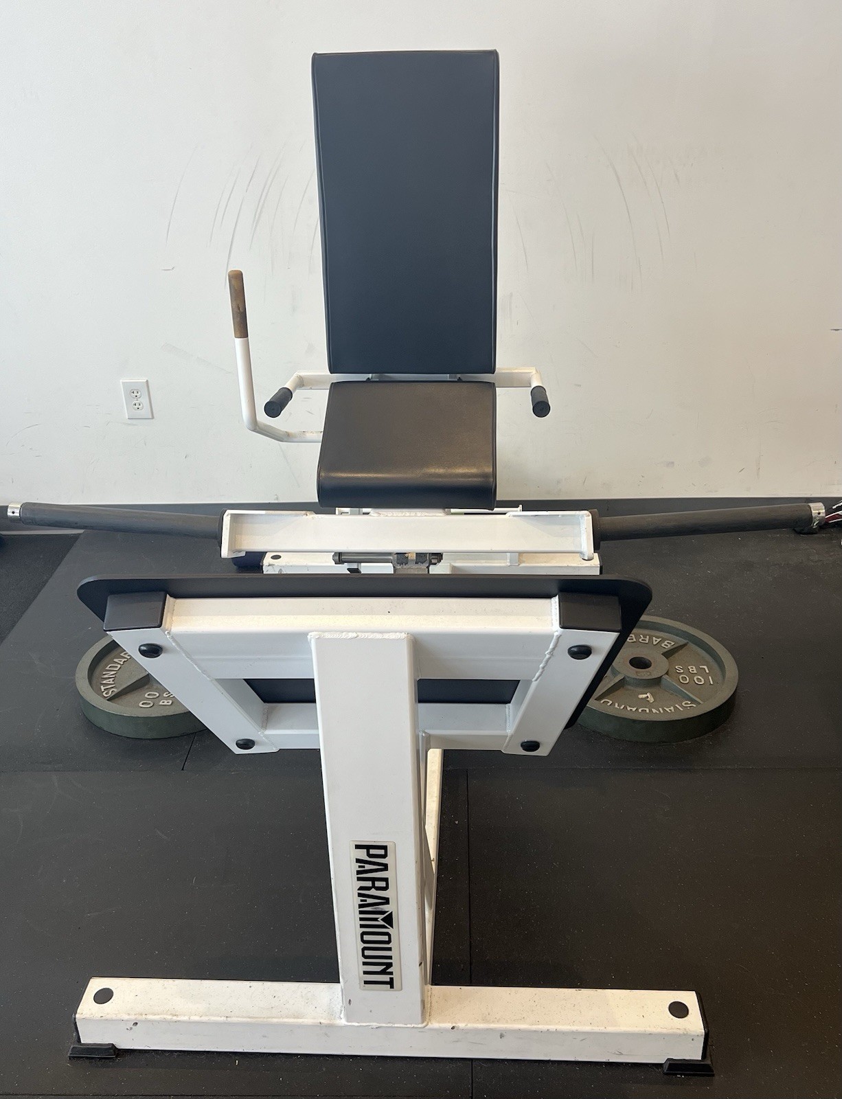 Paramount Adjustable Leg Press Strength Machine Metal White Black