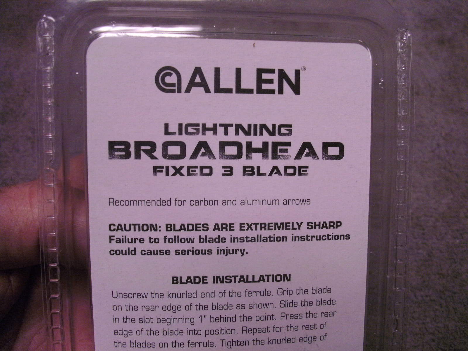 Allen Lighting 100gr, 1 1/16 wide, Set of 3 Broadheads new in the Pack,