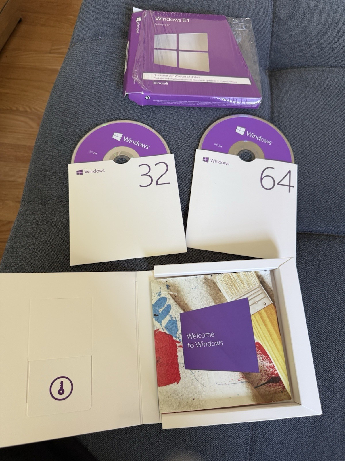 Microsoft Windows 8.1 Full Version 32 Bit/64 Bit SKU WN7-00578