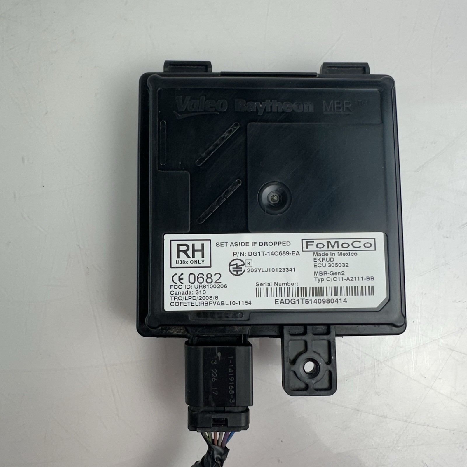 2013-2018 Ford Taurus Blind Spot Radar Sensor Left Module DG1T-14C689-EA OEM