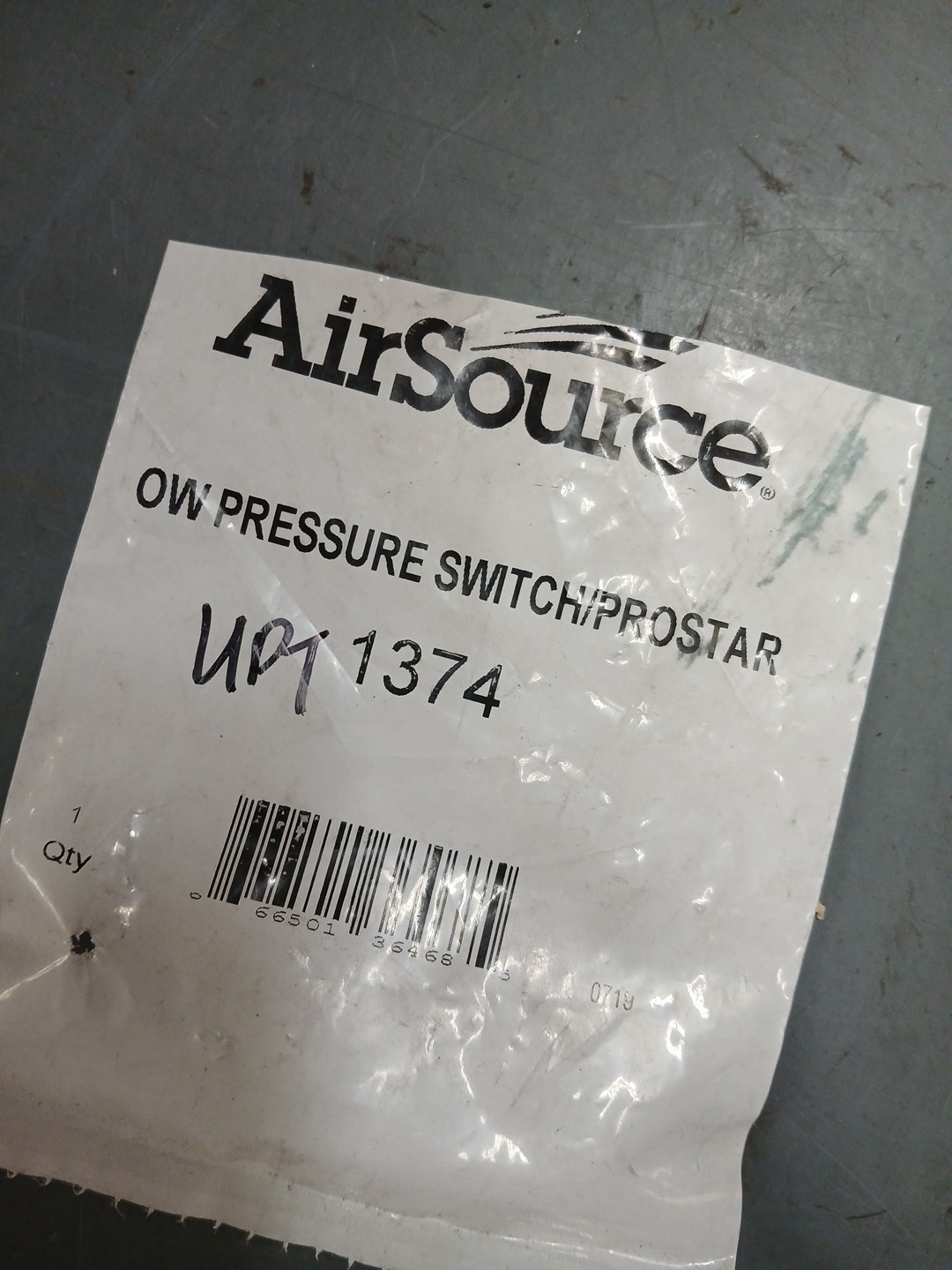 AIRSOURCE PRESSURE SWITCH 1374
