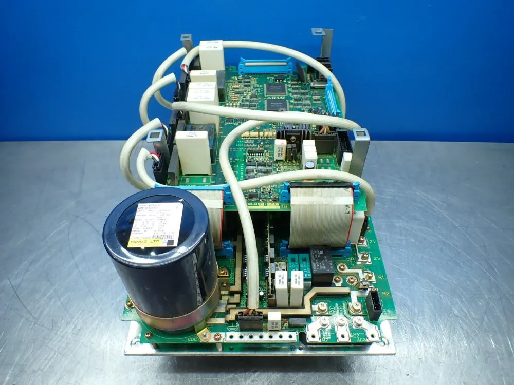 FANUC A06B-6076-H701 SERVO AMPLIFIER DRIVE  08251470242
