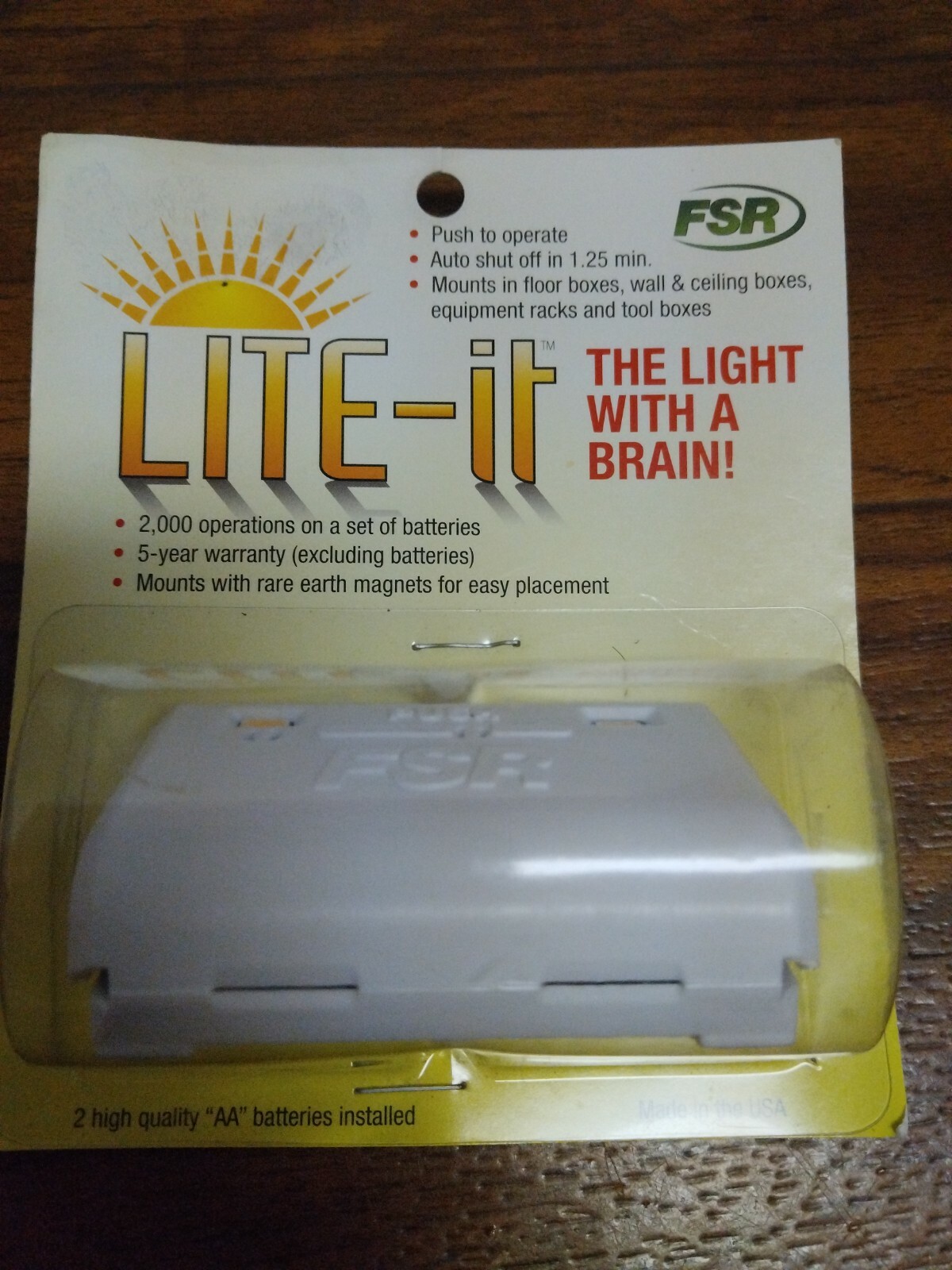 FSR Lite-It (LIT1496A) Enclosure Box LED powerful magnetic light battery operate