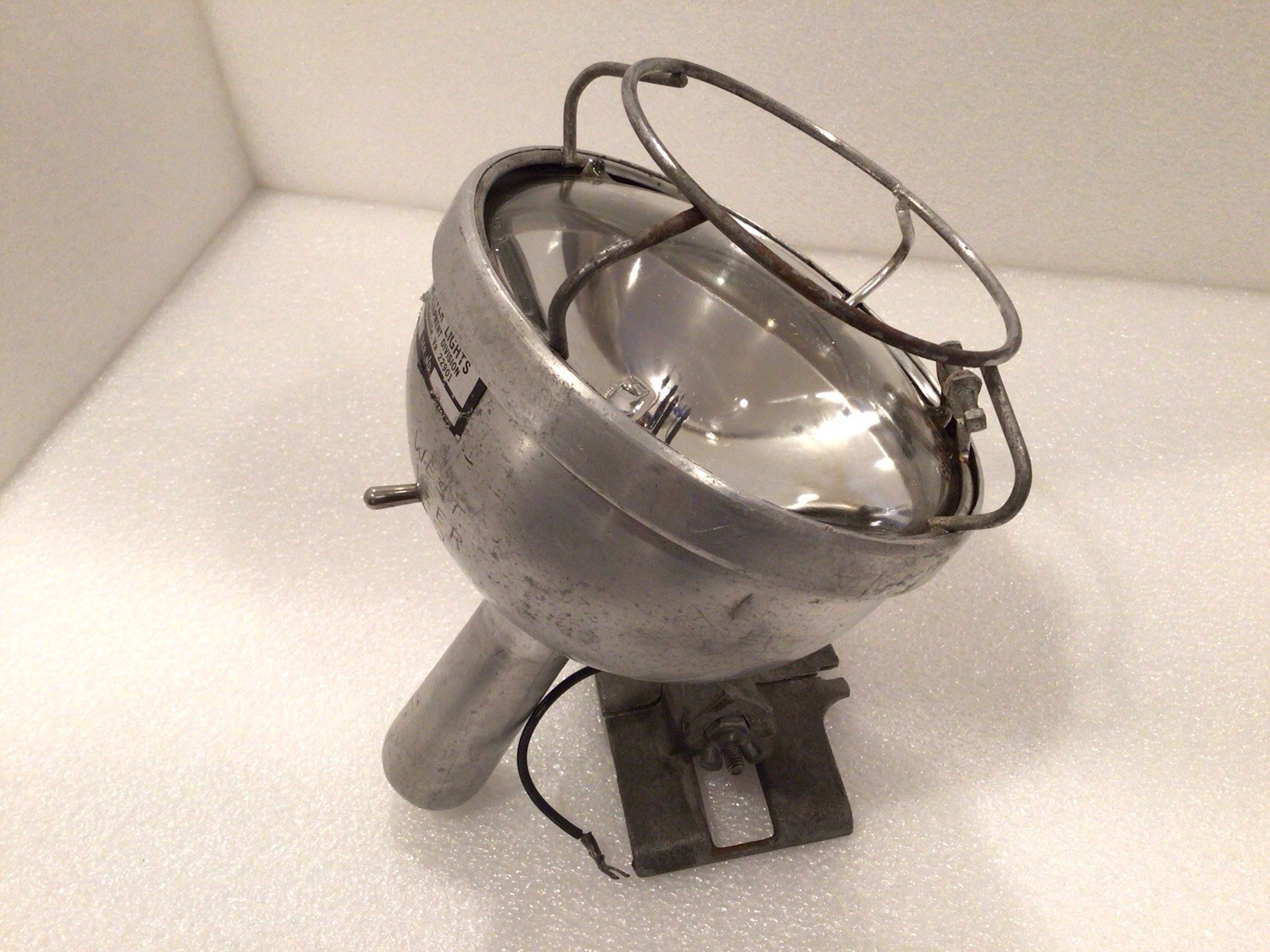 Vintage Carpenter Lights Audio Equipment Division F5-100 Lamp Light