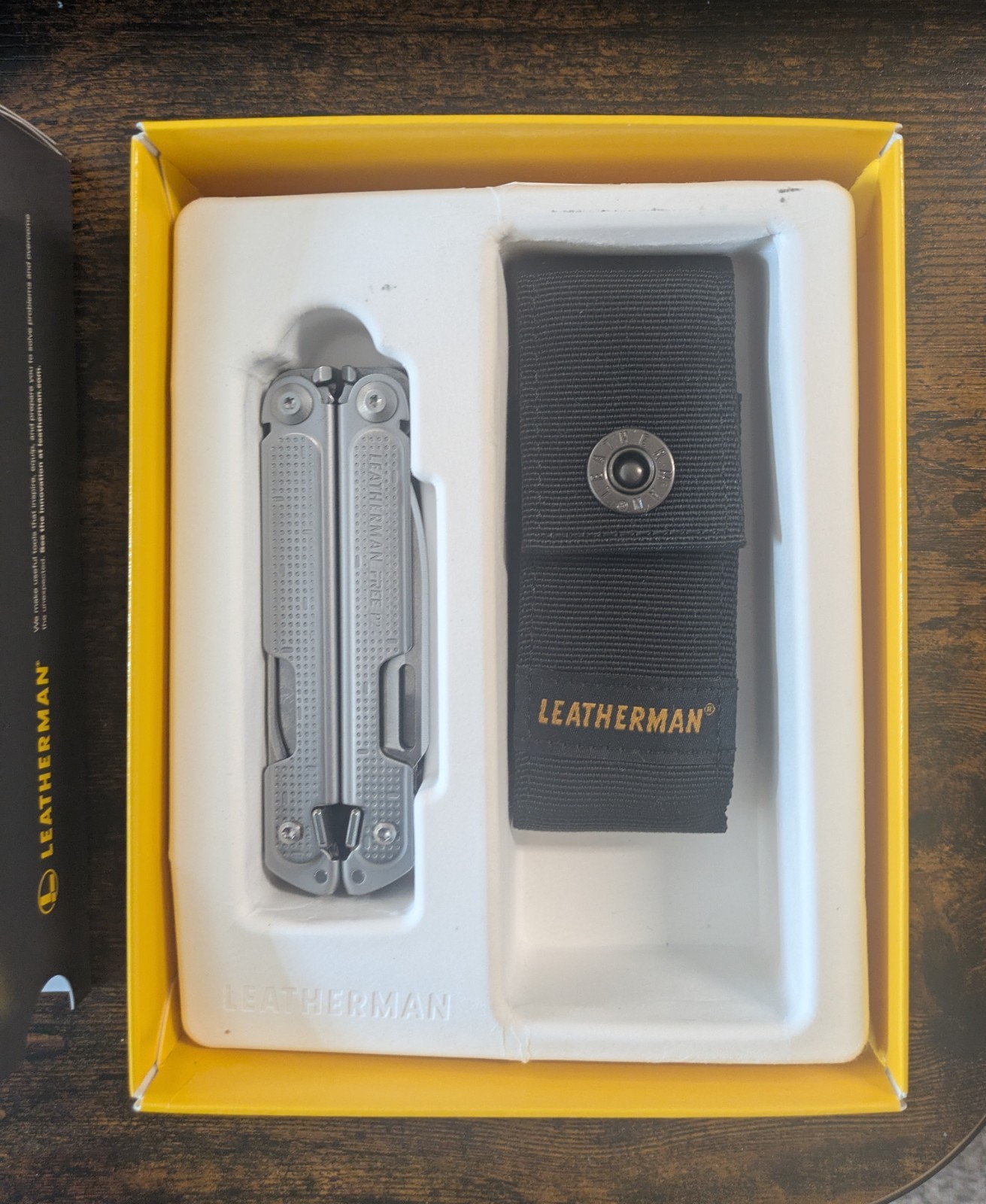 Discontinued Leatherman Free P2 Multi-Tool with Sheath New