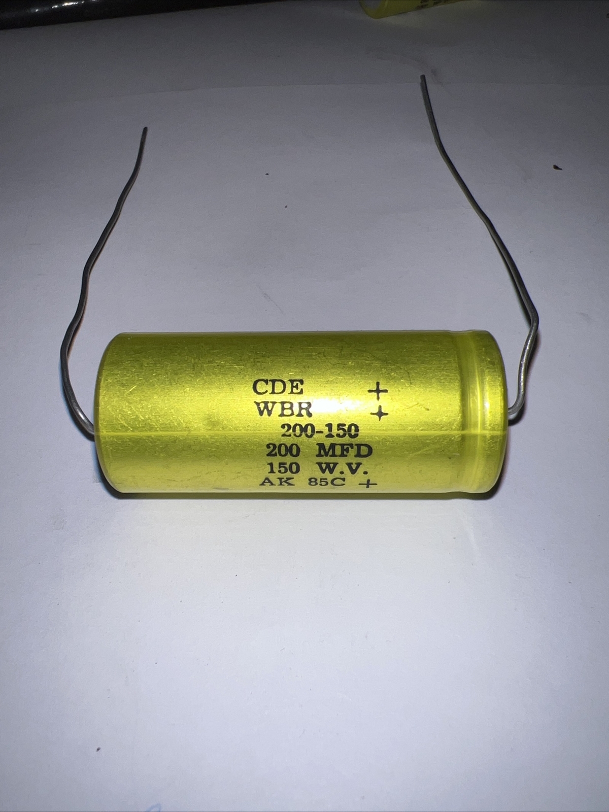Electrolytic Capacitor 150 VDC 200 MFD 85°C ￼￼Axial Cornell CDE WBR .