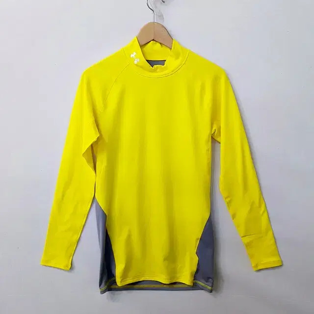 Under Armour ColdGear Pitched Compression Shirt - New