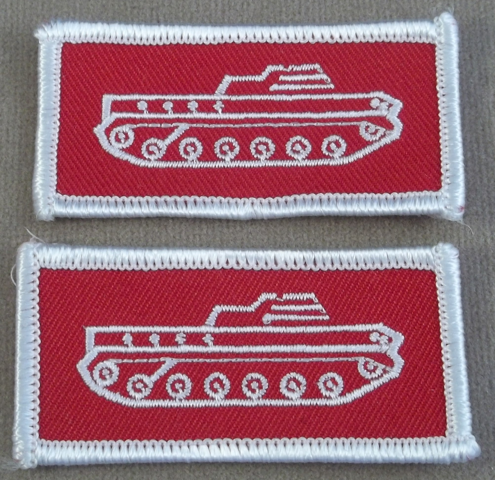 Armor Corps - Tank Merrowed Edge Patch White - Red Set Of 2