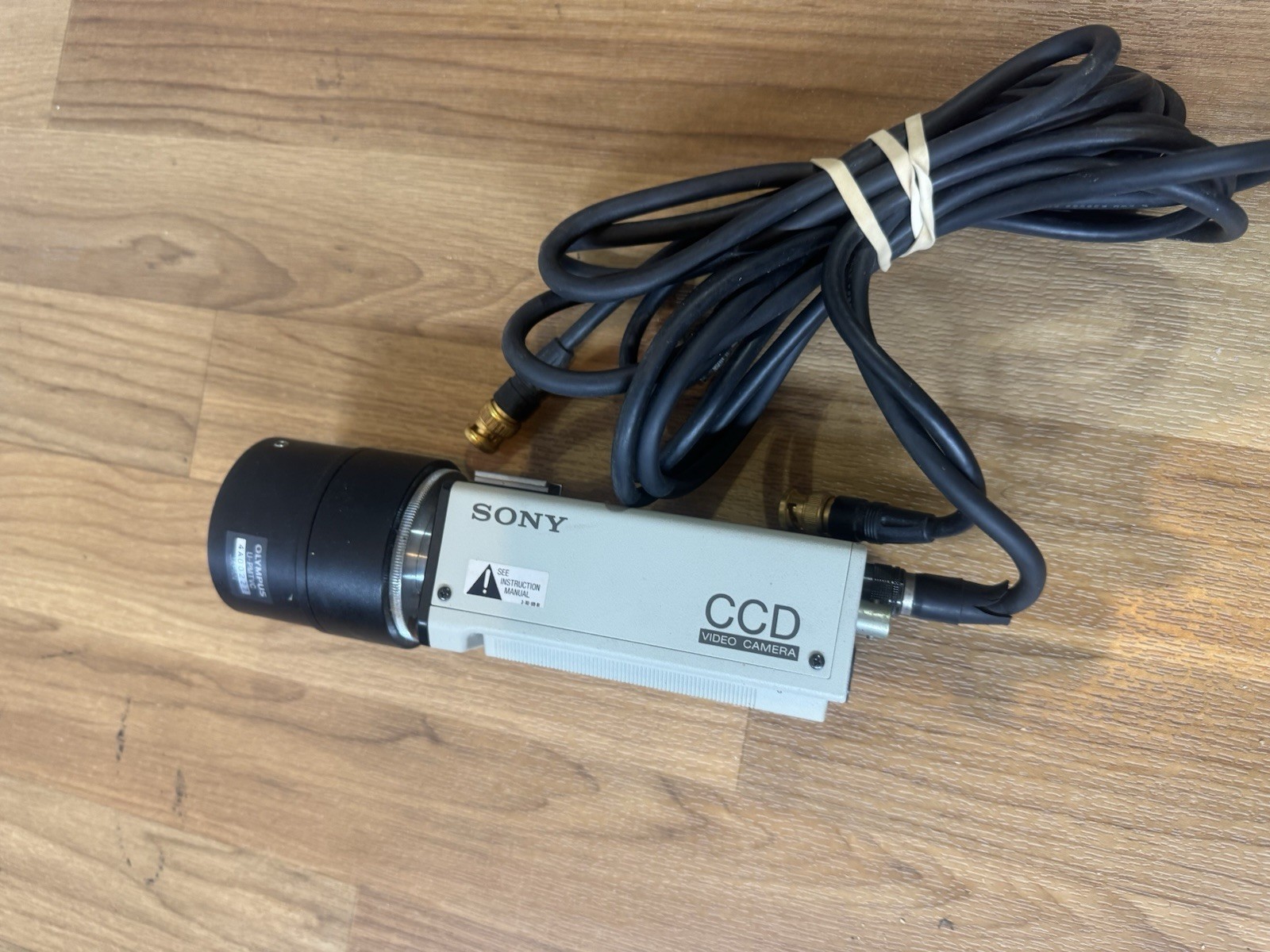 Sony AVC-D7 CCD Video Camera Free SHIPPING