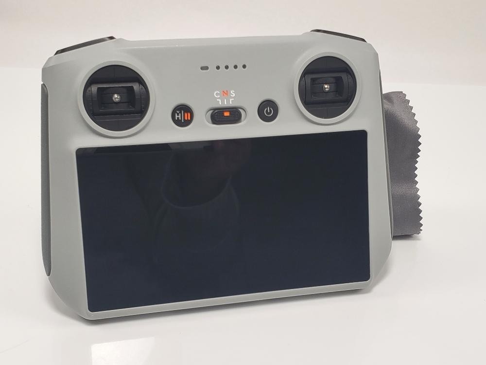 DJI RC Remote Controller w/ FHD Screen, O3+ Transmission, 4hr Battery Life