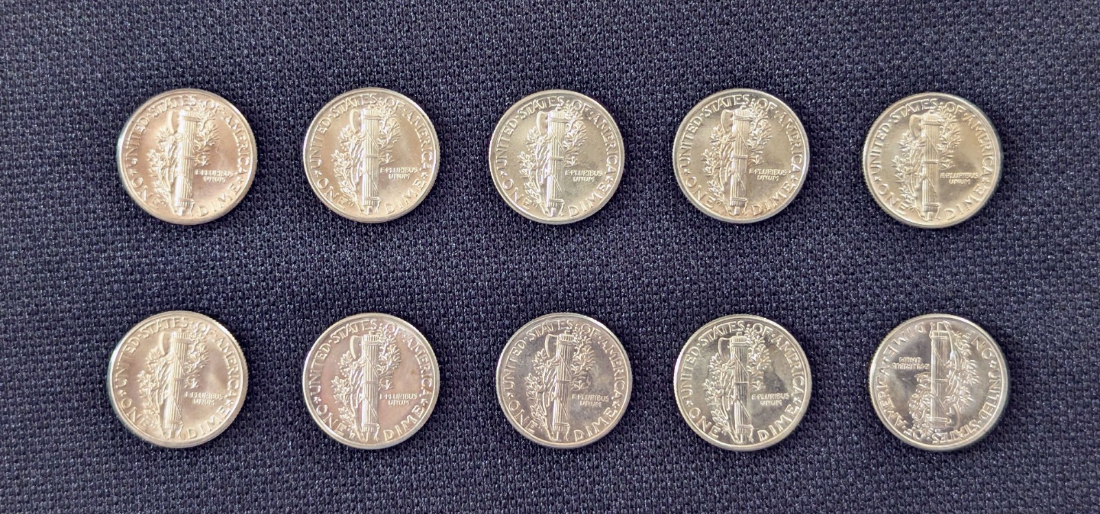 1943 Mercury Dimes – TEN FULL BAND/STRAP, 90% Silver, Nice Uncirculated examples