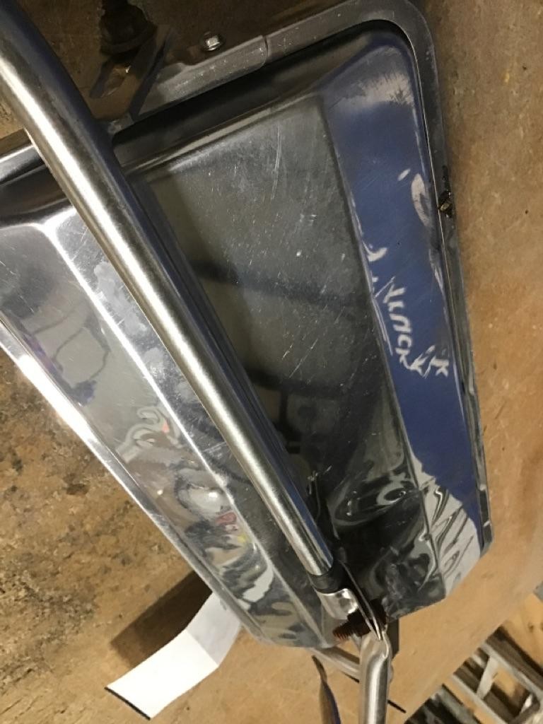 For 2001 PETERBILT 320 CAB/DOOR MIRROR Left , GA
