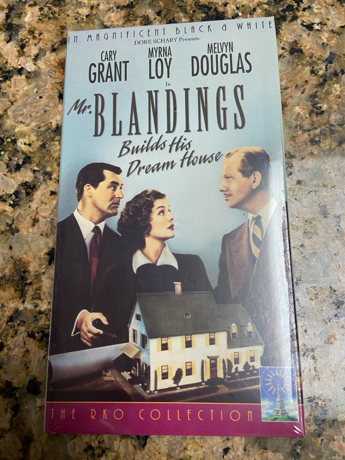Vintage Mr. Blandings Builds His Dream House Factory Sealed VHS Cary Grant MINT