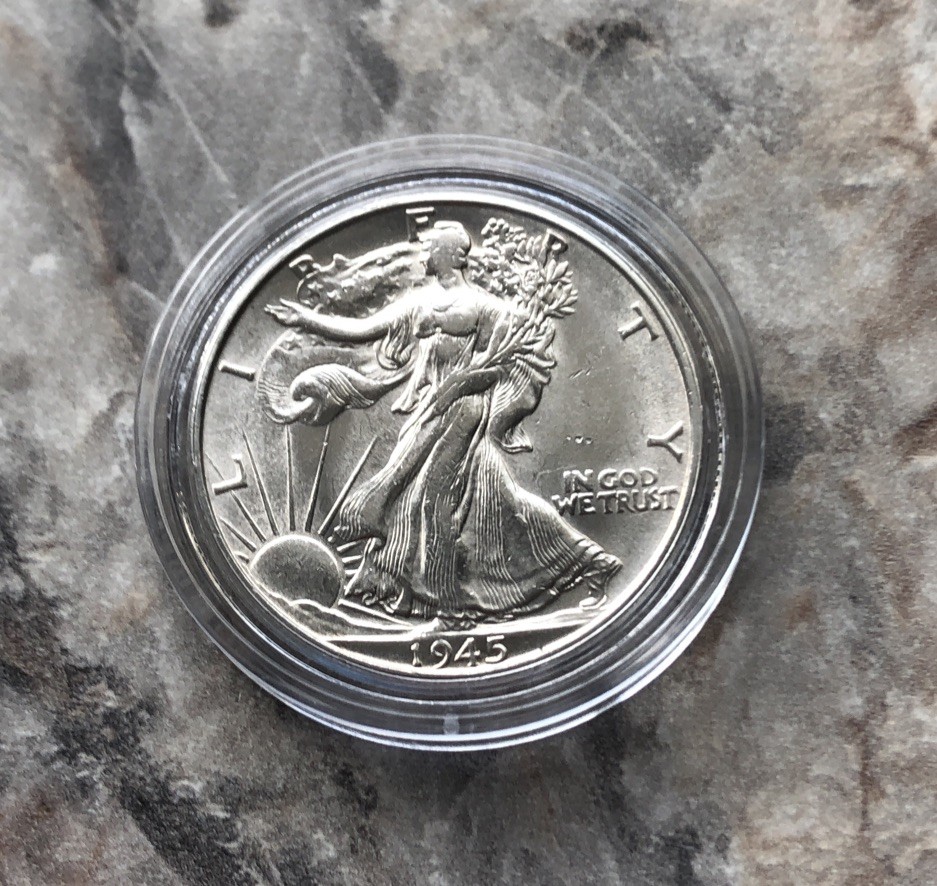 1945-S UNCIRCULATED WALKING LIBERTY SILVER HALF DOLLAR