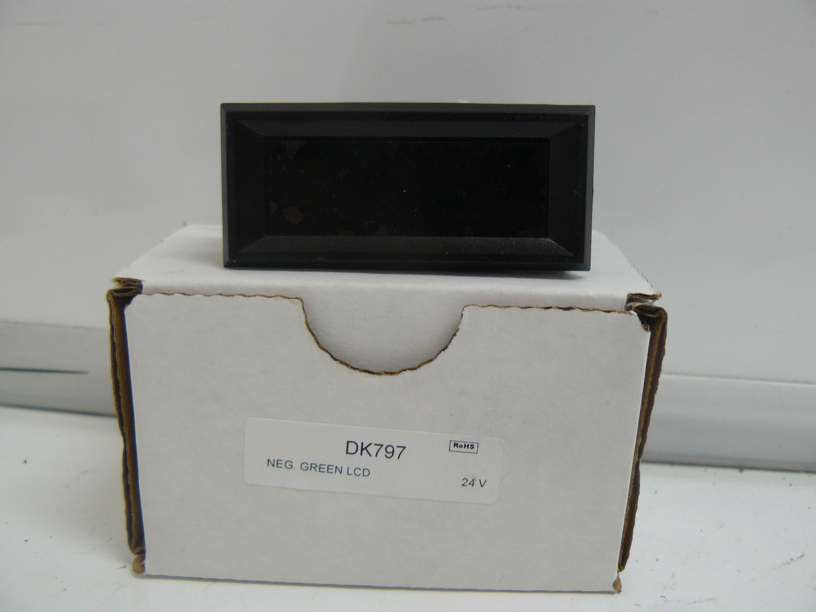 NEW C-TON INDUSTRIES DK797 VOLTMETER 2.54" L x 1.14" W