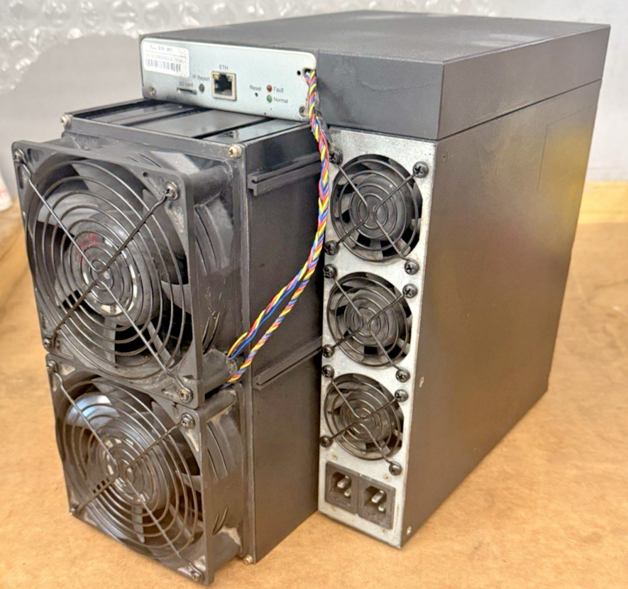 Bitmain Antminer S19 95TH/s ASIC Bitcoin Miner - Black-out | Temp Coat Vnish OS!