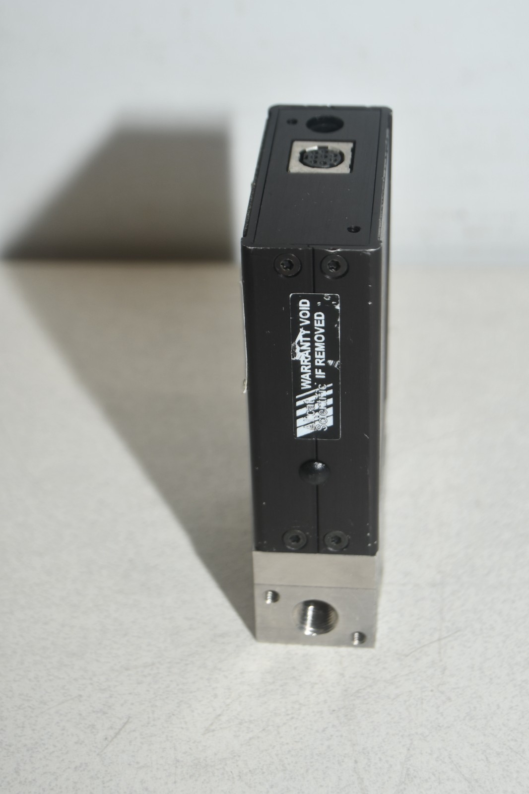 ^ Alicat M-500SCCM-D/5M Gas: O2 Flow Controller #X8362