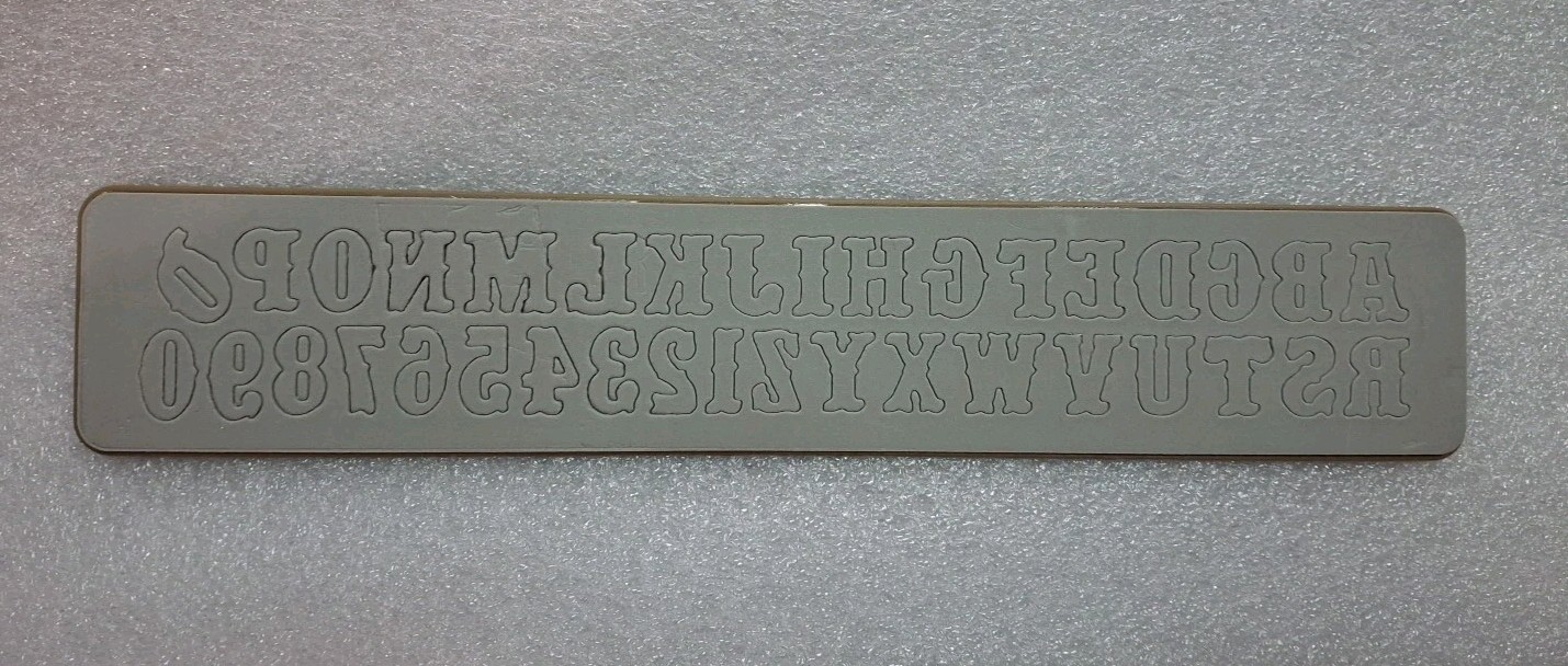 Sizzix Tim Holtz Alterations Vintage Market Alphabet Carnivale Strip Die 656623