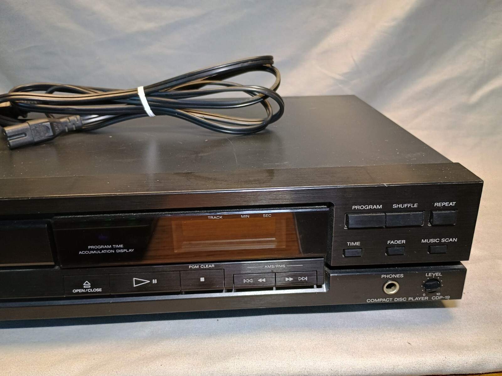 Sony cdp-19 1990 vintage cd compact disk player