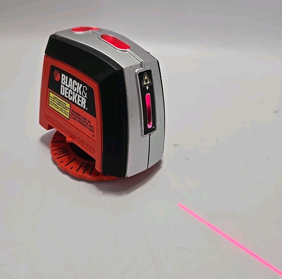 BLACK+DECKER BDL220S Laser Level