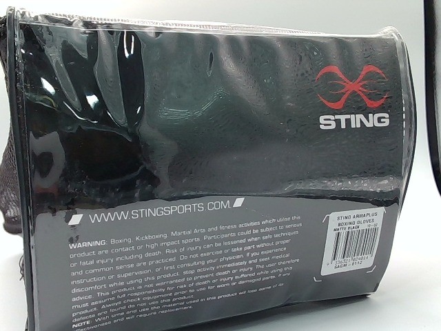 Armaplus 10oz Black Boxing Glove