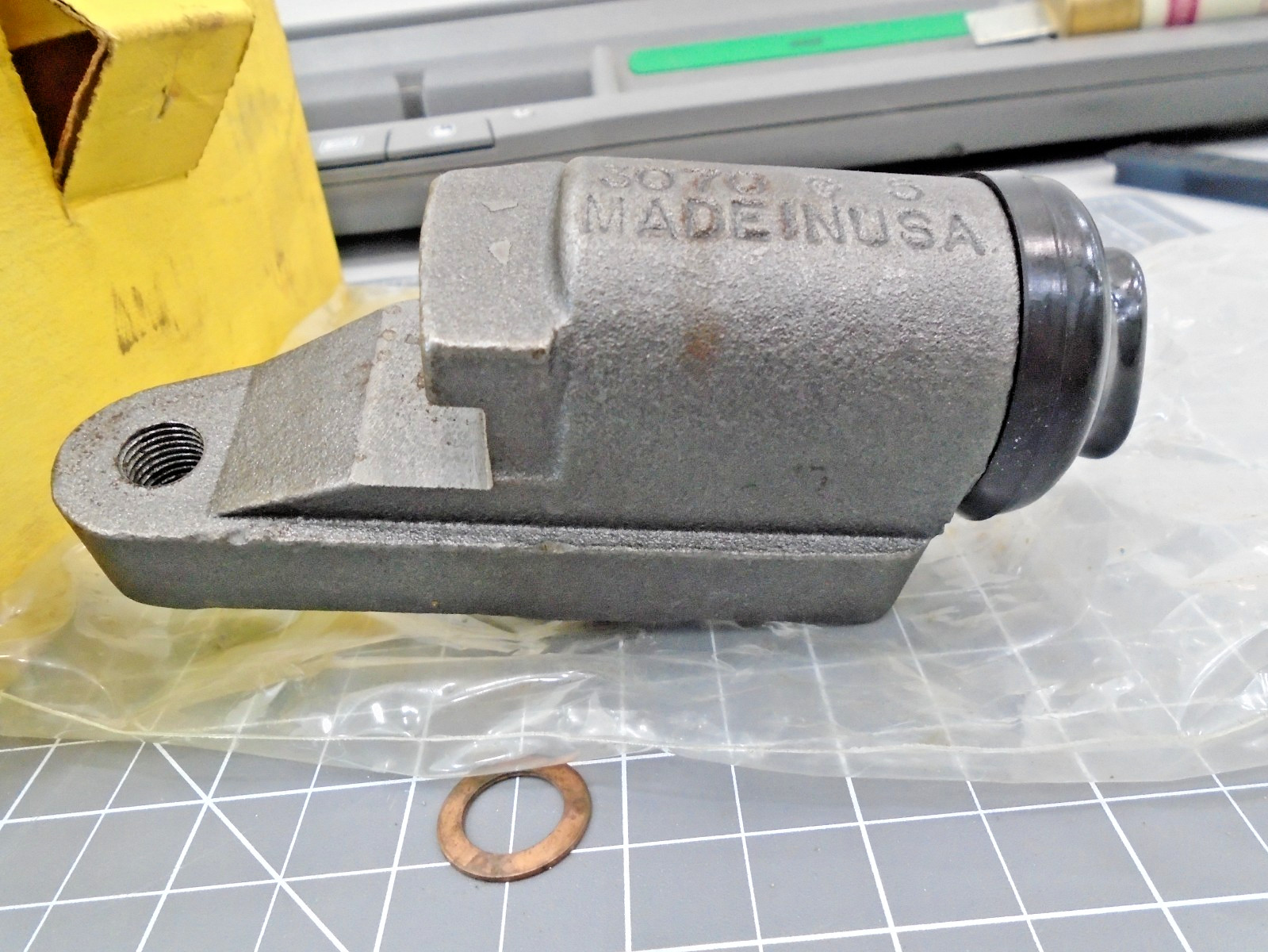 NEW Euclid Hydraulic Brake wheel Cylinder E-5180
