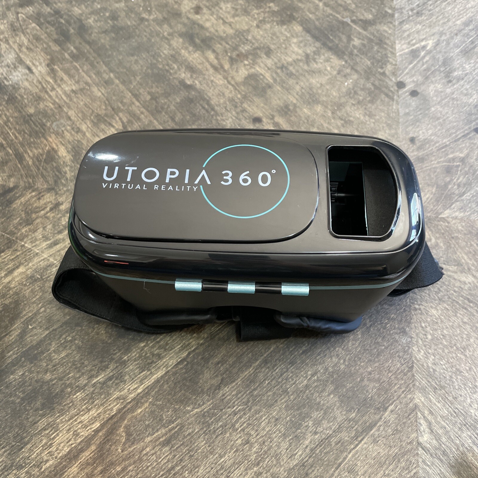 Emerge Tech EUVRC Utopia 360Degree Virtual Realty Headset with Bluetooth...