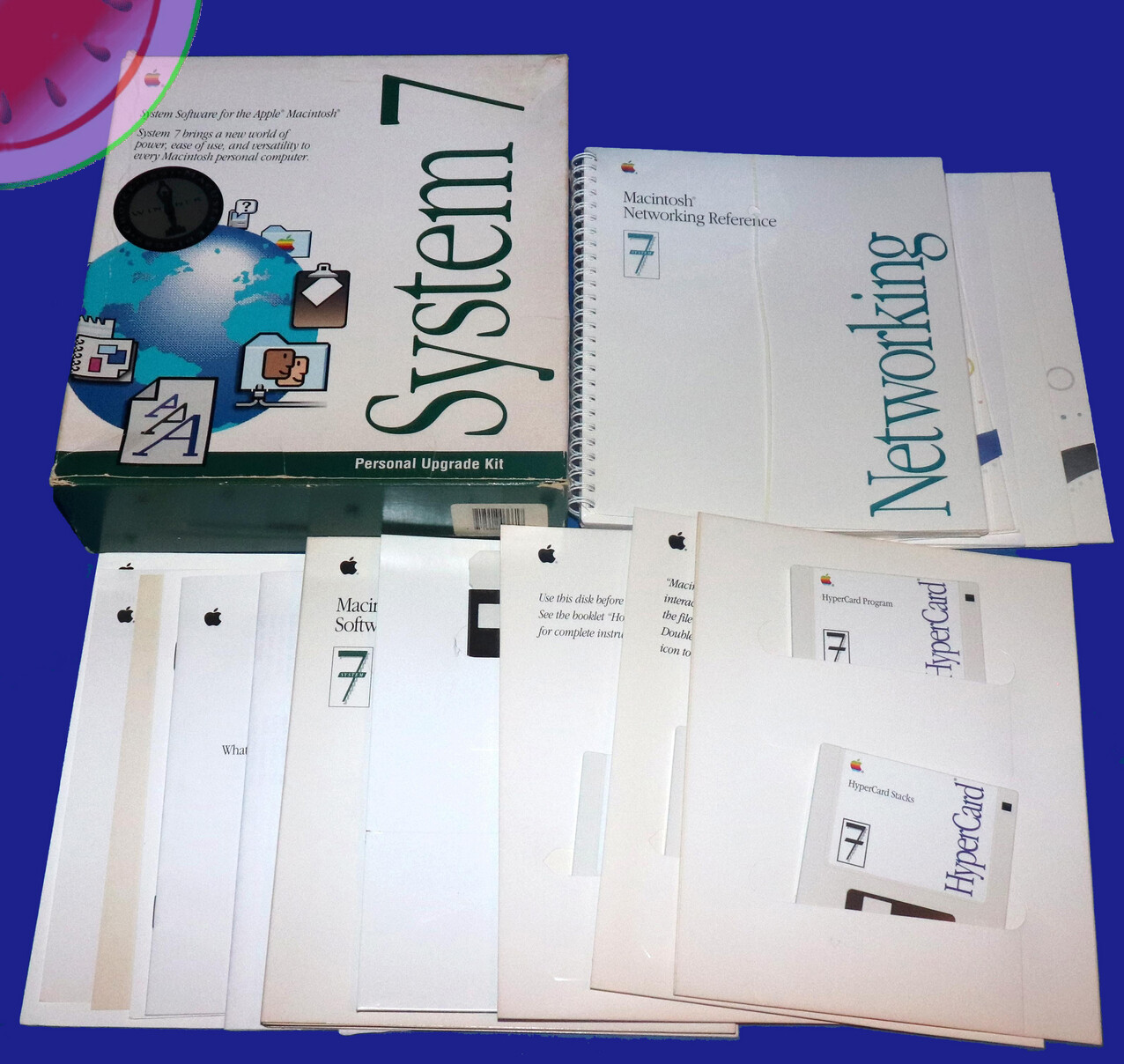 Apple System 7 Personal Upgrade Kit Software & Manuals + Hypercard 1991 M8220LL