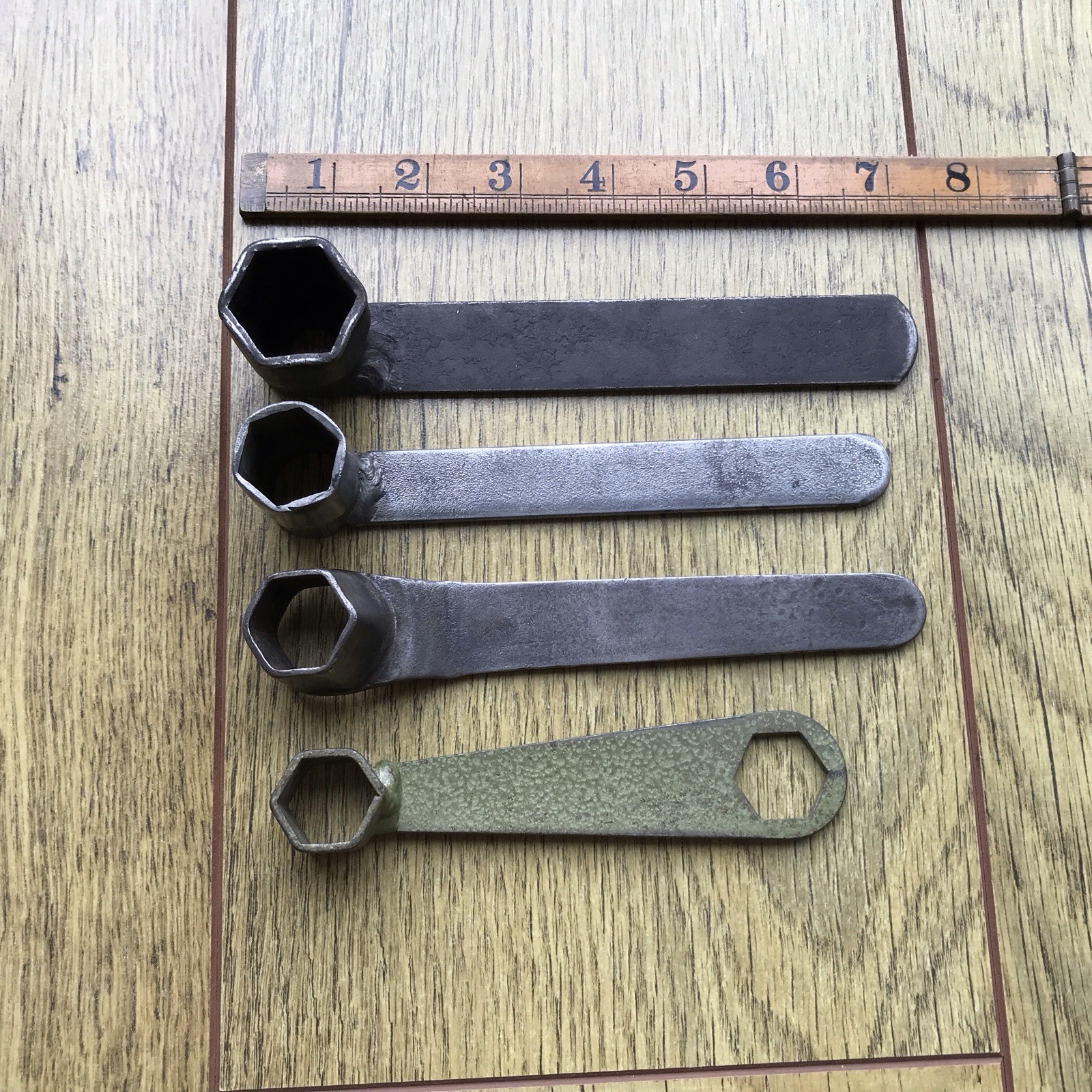 4 Vintage Spark Plug Spanners Classic Car Tool Kit.