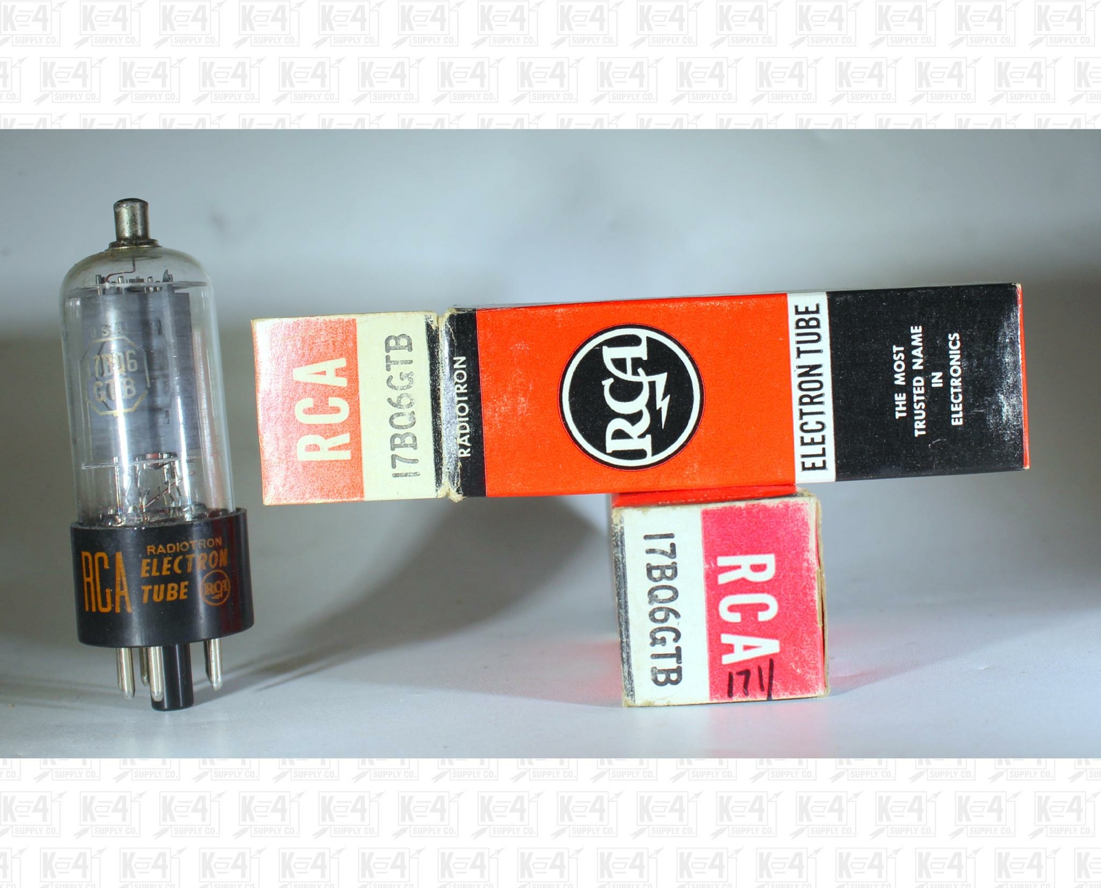 RCA 17BQ6GTB 17BQ6 Vacuum Tubes Made In USA NOS Lot Of 2 +Box