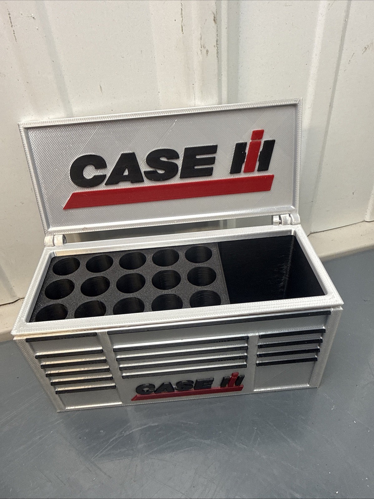 Case IH Tool Box Pen Holder Garage Desk Organizer Man Cave Decor International