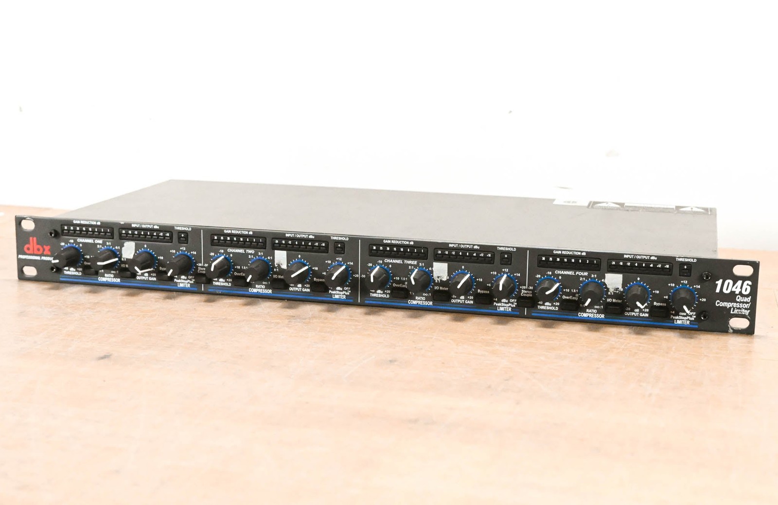 dbx 1046 Quad Compressor/Limiter CG014FE