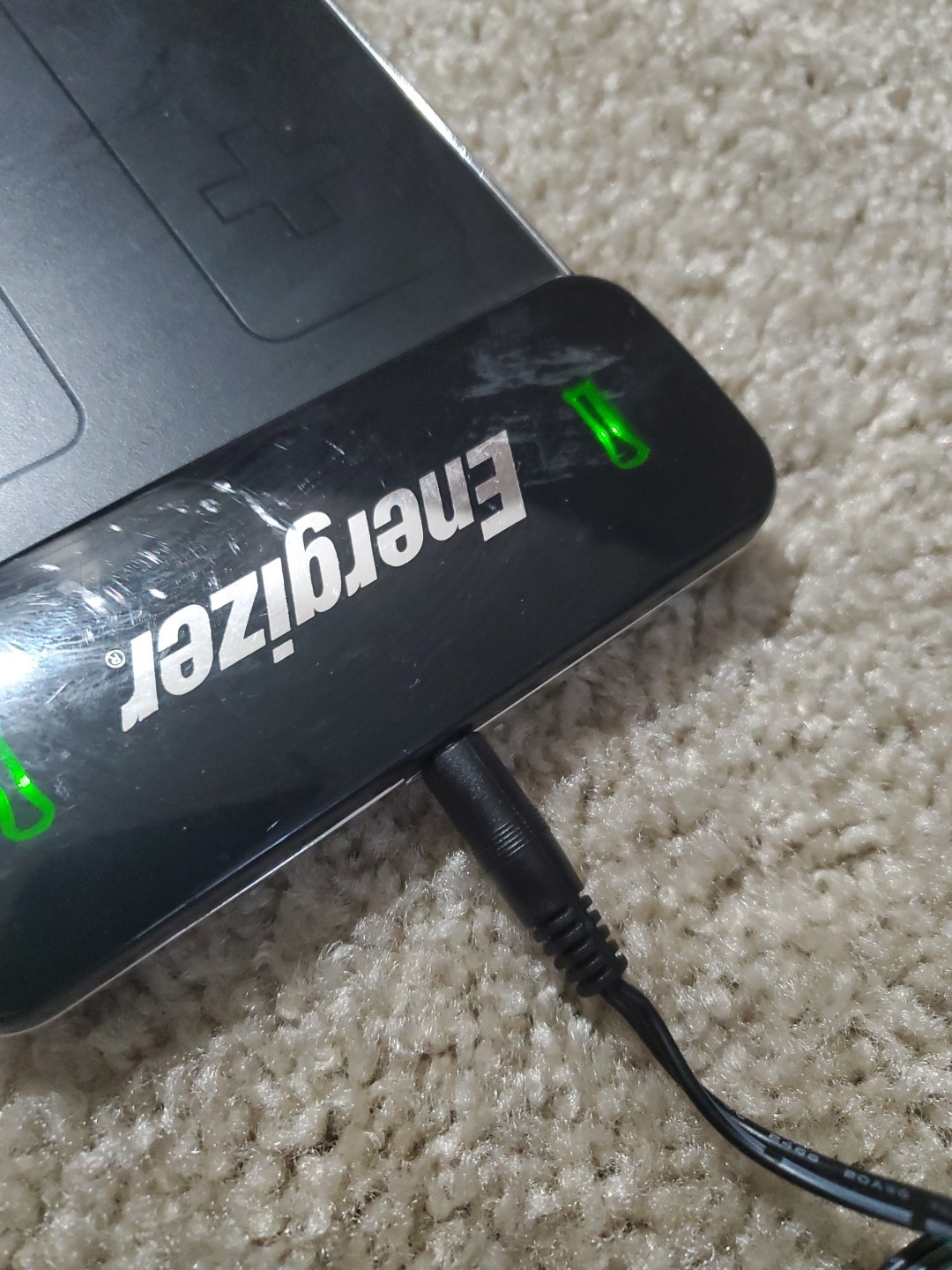 Energizer Battery Charging System Nintendo Wii Remote- NO BATTERIES