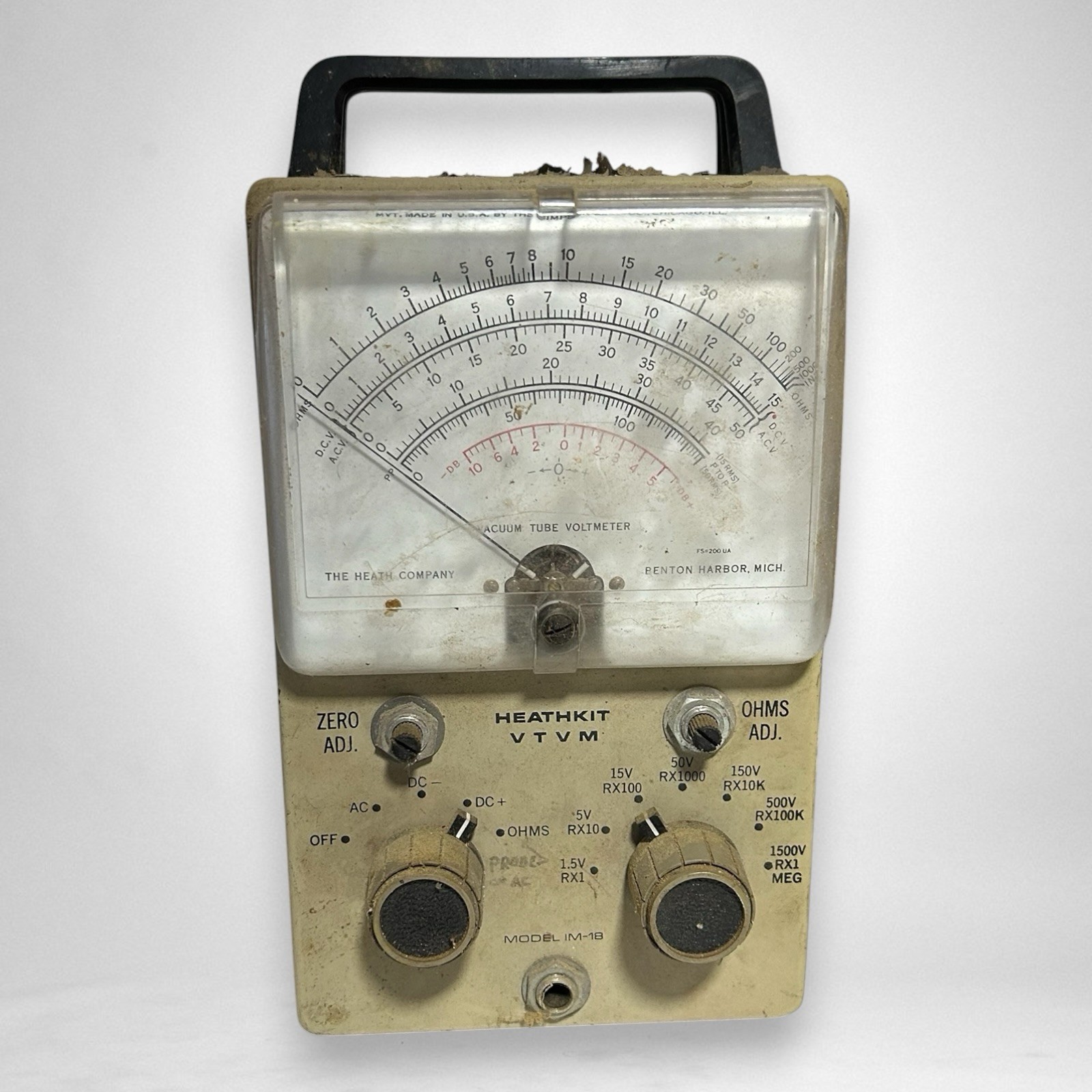 Heathkit IM-18 VTVM Vacuum Tube Voltmeter - Powers On