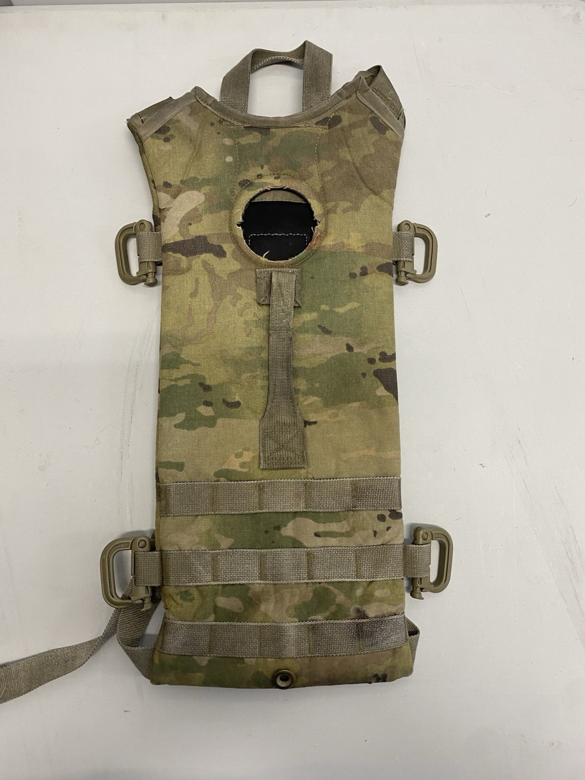 USGI OCP Hydration Carrier Multicam Camelbak Carrier