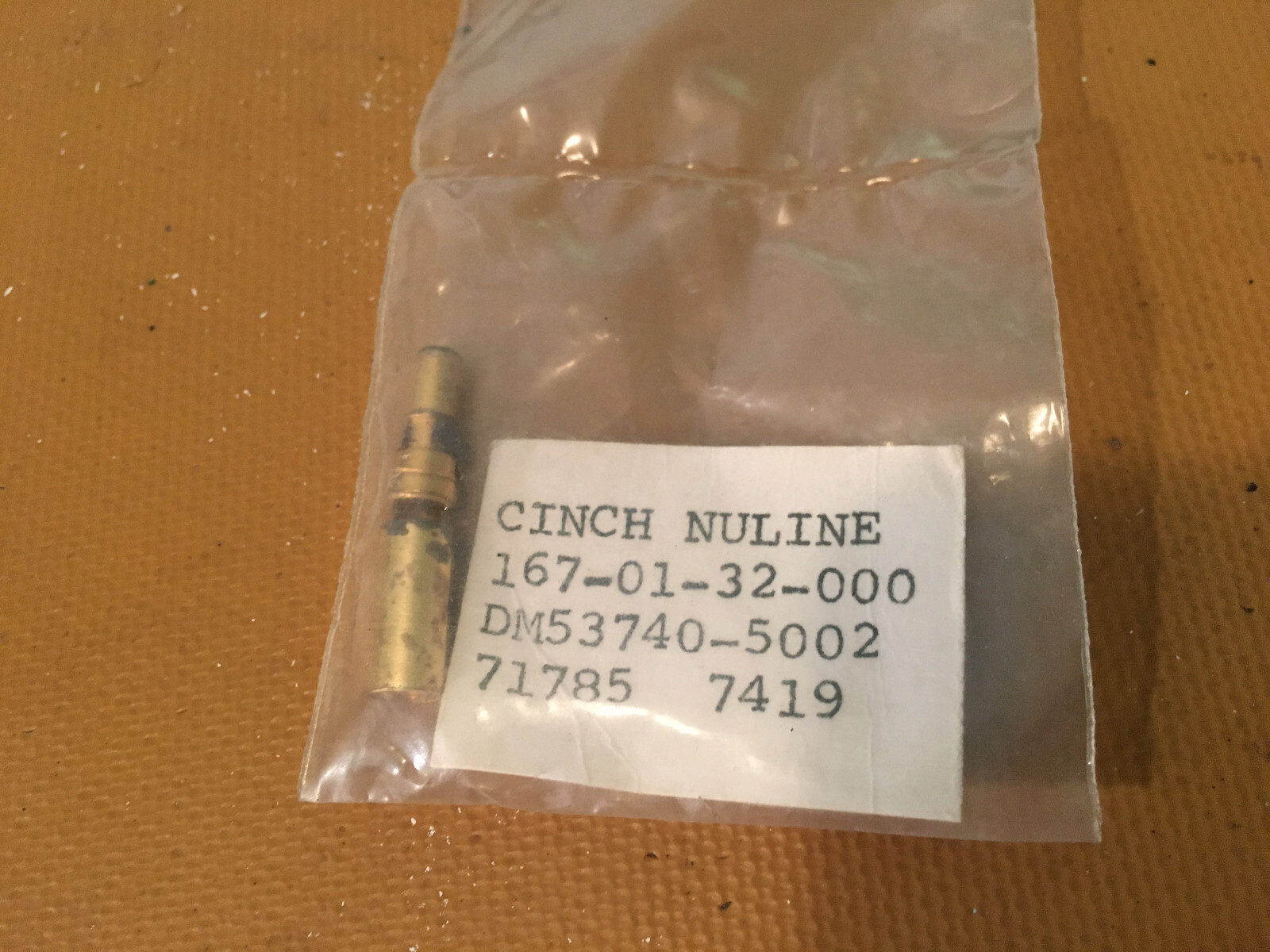 Cinch DM53740-5002 Connector