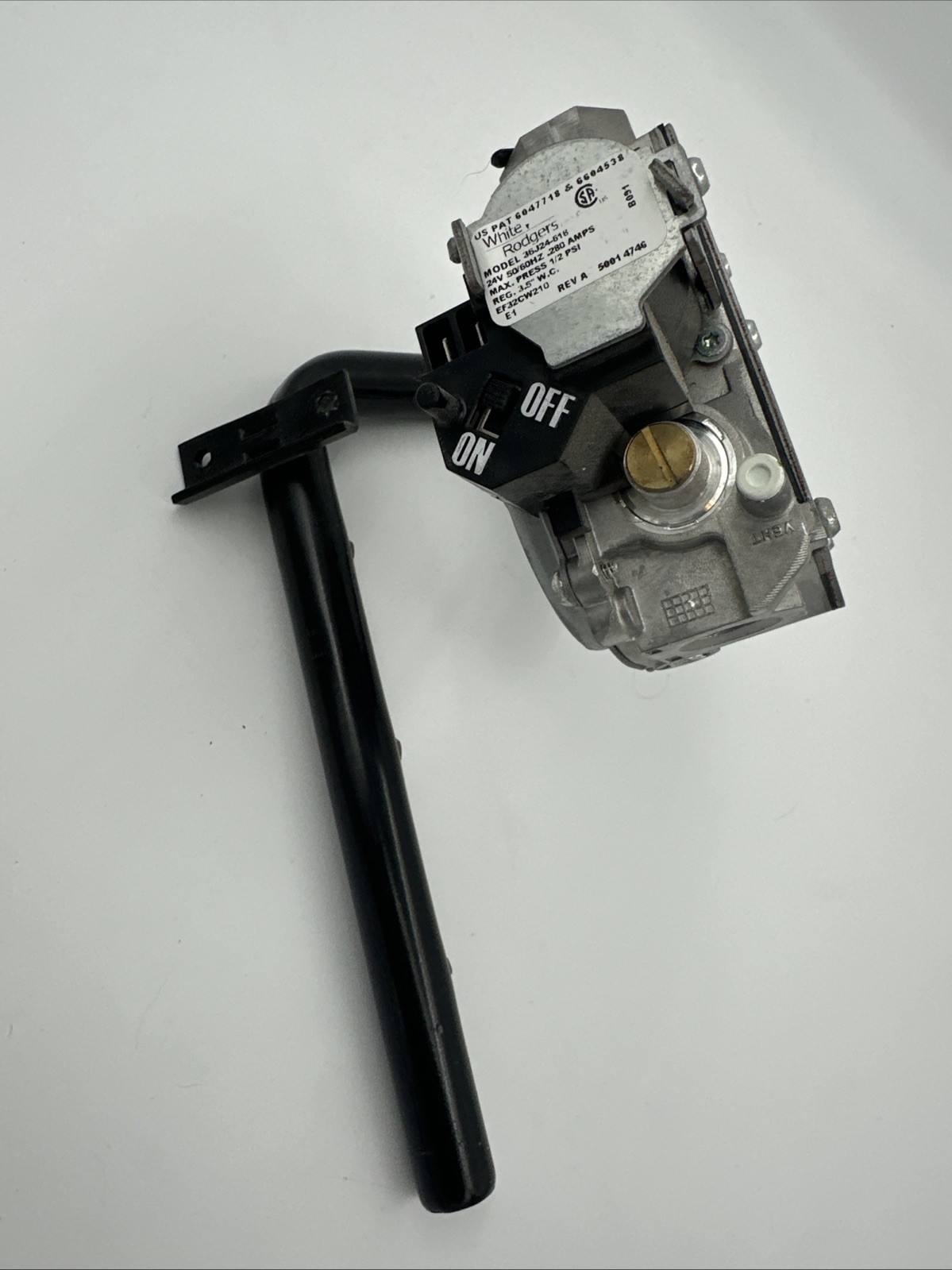 Carrier Furnace OEM Gas Valve and Manifold 36J24-618  EF32CW210