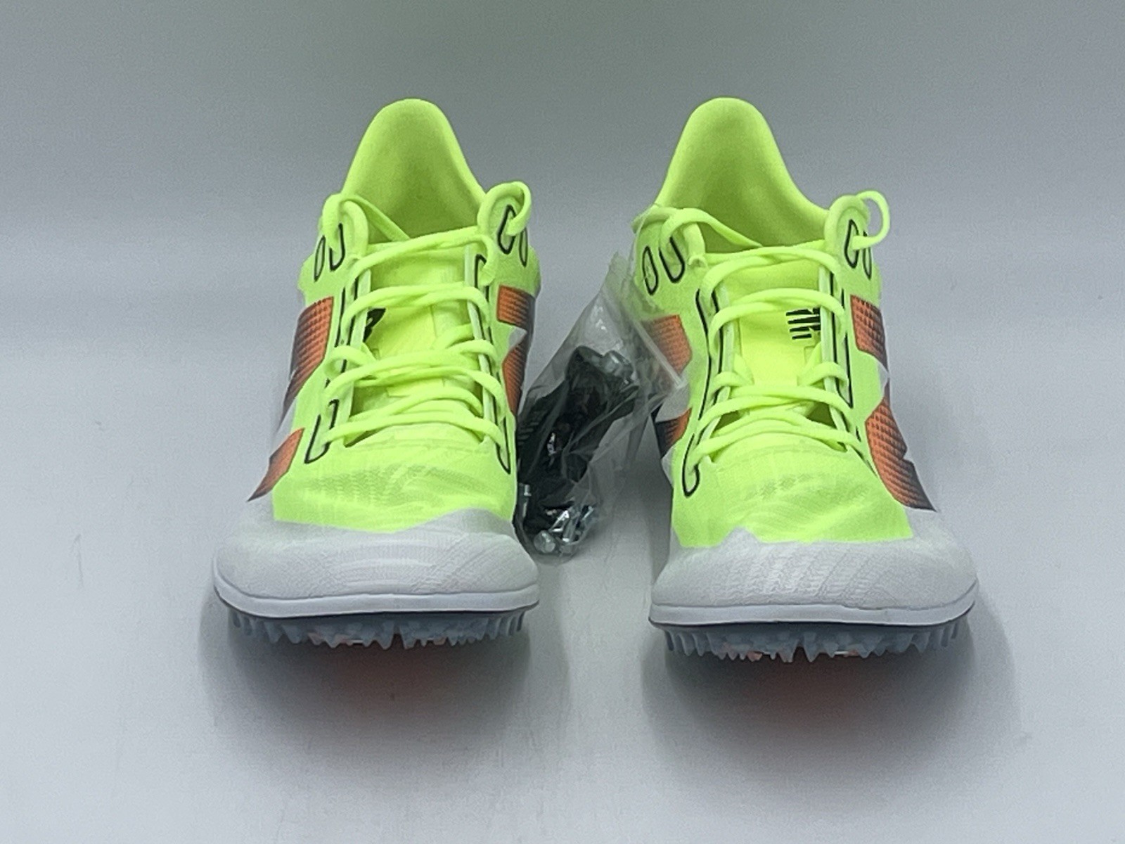 New Balance Unisex FuelCell SD100 v5 Spikes MENS 8 with box