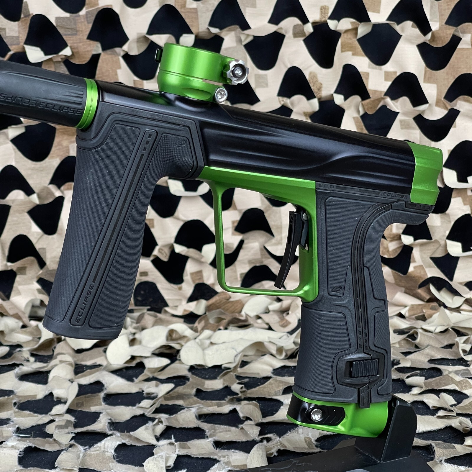 NEW Planet Eclipse Geo R5 Paintball Gun - Vypr2 (Black/Apple Green)