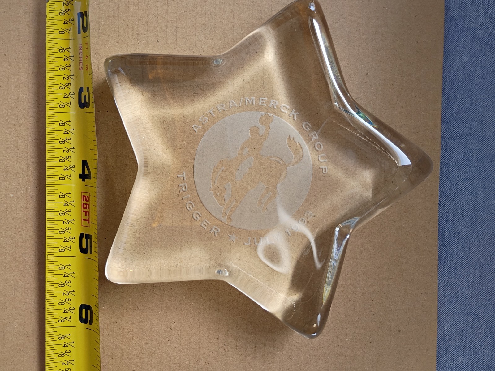 ASTRA/MERCK Drug Rep Crystal Glass Star Paper Weight "Trigger July 1993"