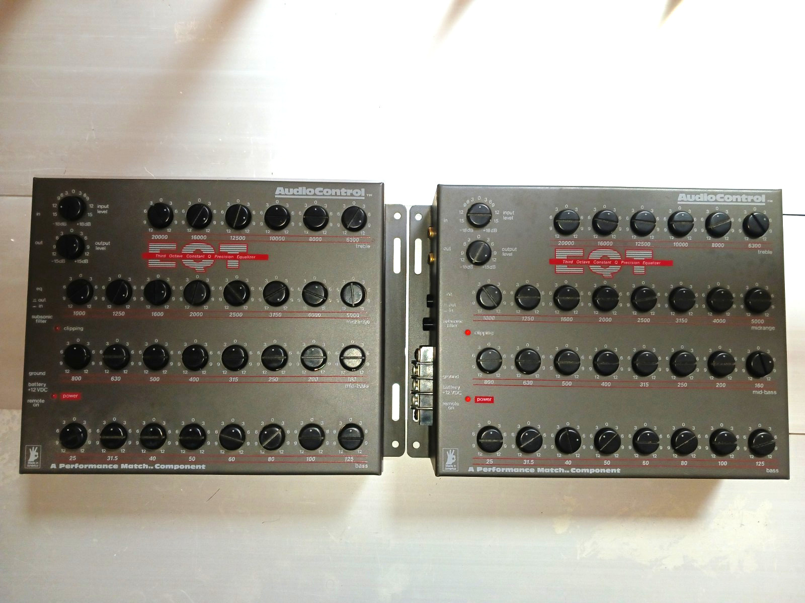 AudioControl EQT Pair Gen 1  Mono 30-Band 1/3 Oct Audiophile EQ Preamp SQ HiFi