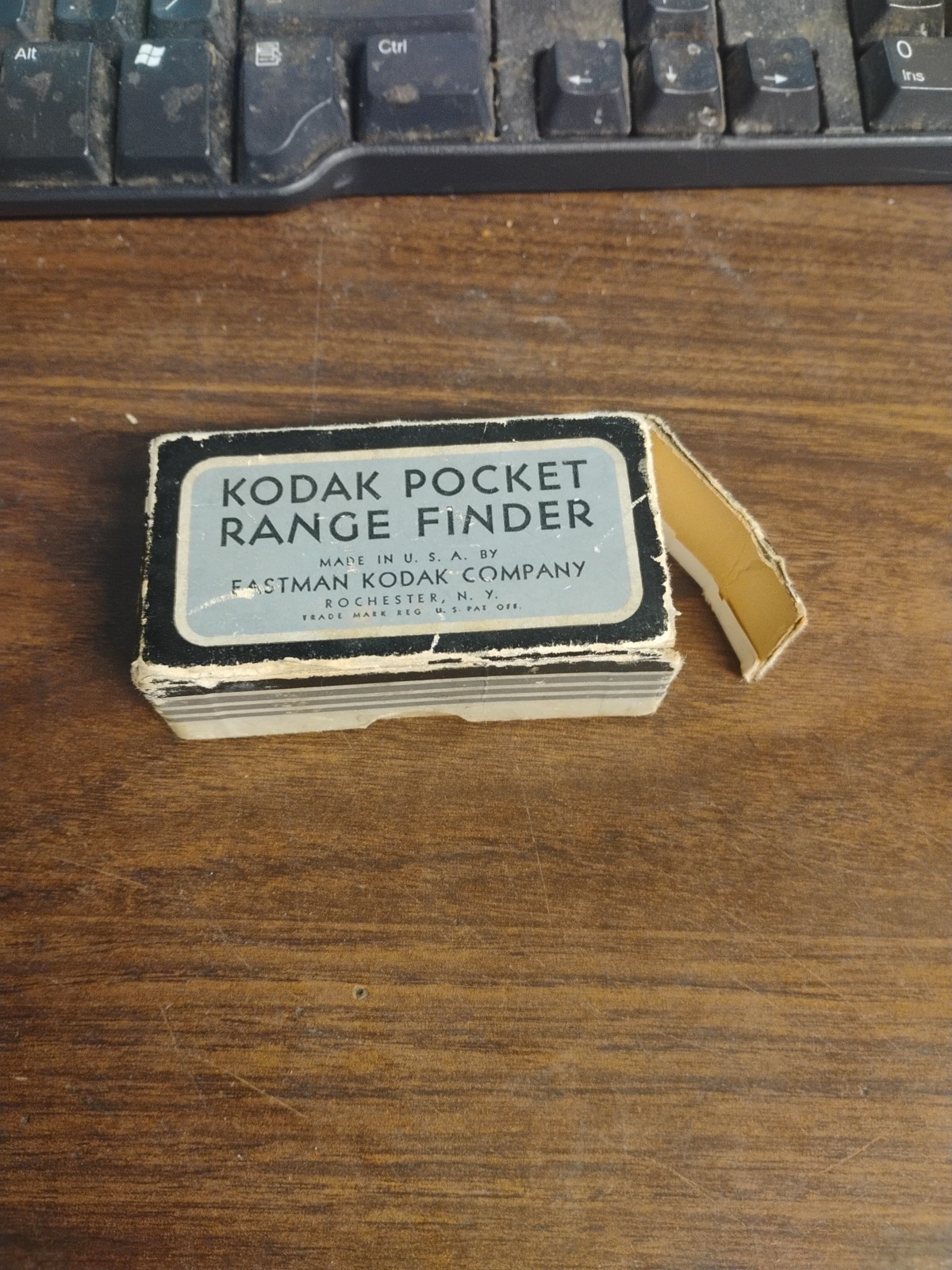 VINTAGE! 1939 Eastman Pocket Range Finder Patent Pending Black Bakelite Untested