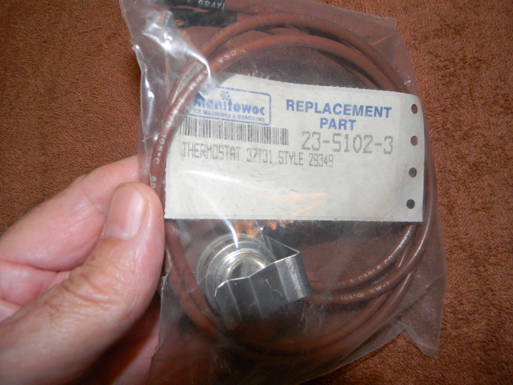 Manitowoc Replacement Part #23-5102-3 Thermostat