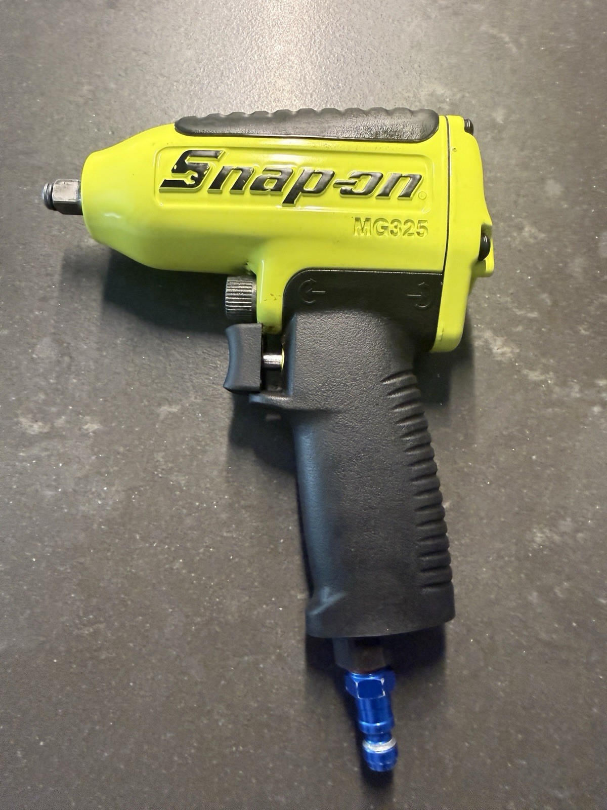 SNAP-ON MG325 - 90 PSIG / 6.2 BAR MAX