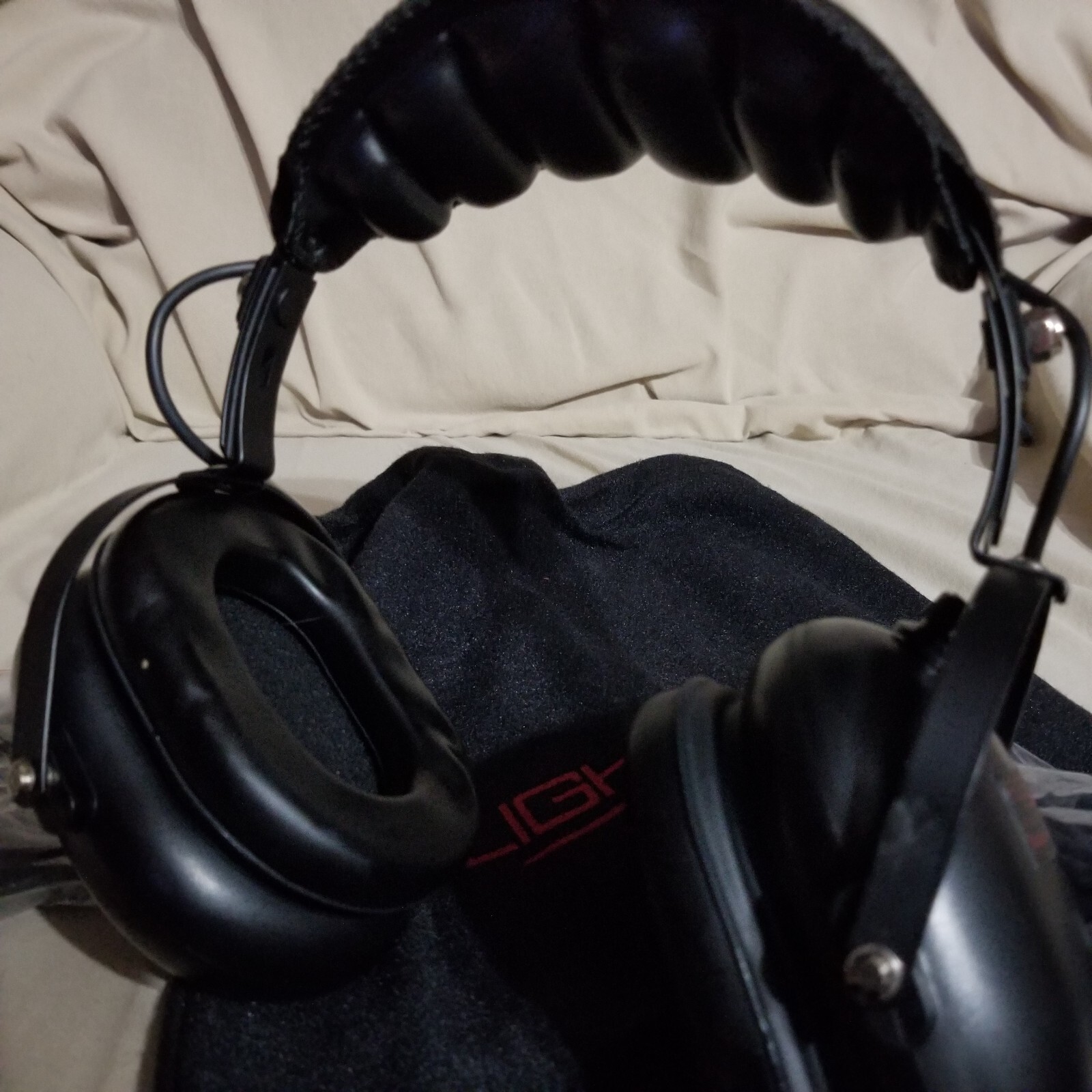 Flightcom Blackhawk DSP Aviation Headset Model 5DX Never Used New in box