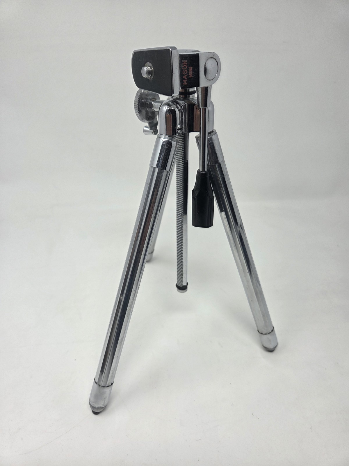Mason Mini Vintage Adjustable Tripod